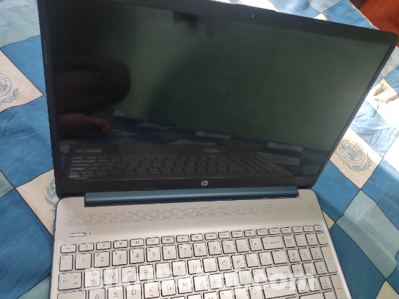 hp 15s-eq2555aul ryzen 5500u.